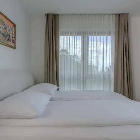 Isabel Opatija - Luxury With Pool & Sea View Apartment Opatija