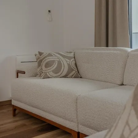 شقة Isabel Opatija - Luxury With Pool & Sea View *