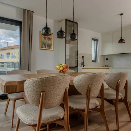 Isabel Opatija - Luxury With Pool & Sea View