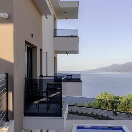 Isabel Opatija - Luxury With Pool & Sea View Opatija